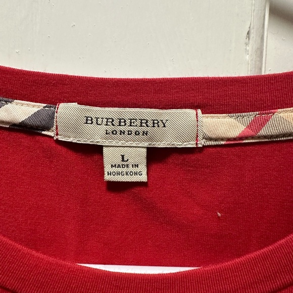 Burberry red short sleeve t-shirt - Picture 2 of 3